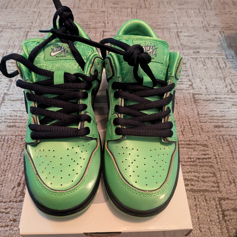 Nike Powerpuff Limited Green